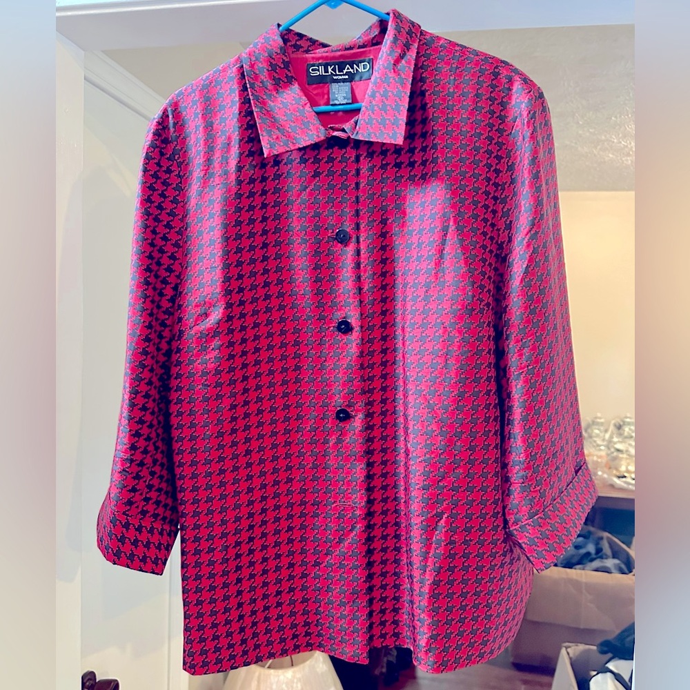 SilkLand Red and Black Houndstooth Blazer 100% Silk Lining 100% Acetate